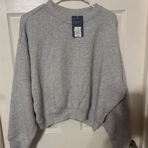 NWT Universal Thread cropped Sweatshirt